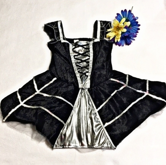 Spider Girl ✦ Kids Halloween Costume ✦ Black Silver Sparkle Dress Size 4/6 EUC - Picture 2 of 9